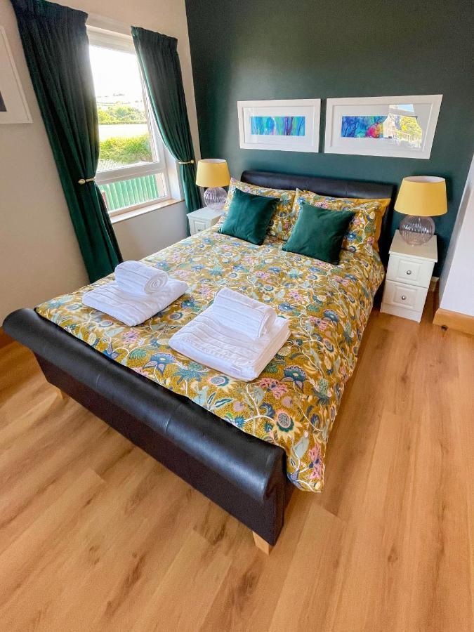Mount Edwards Hill Guest Accommodation Cushendall Buitenkant foto