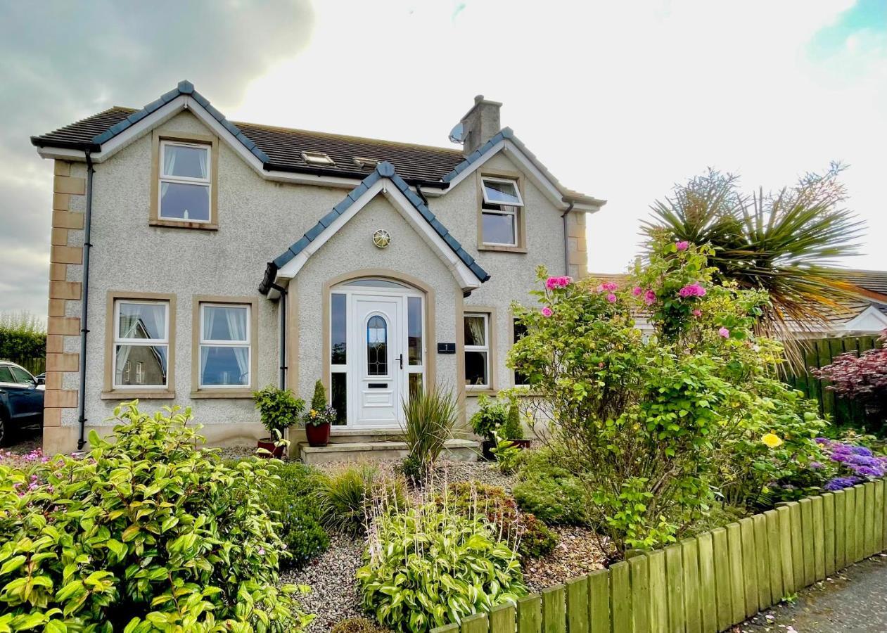 Mount Edwards Hill Guest Accommodation Cushendall Buitenkant foto